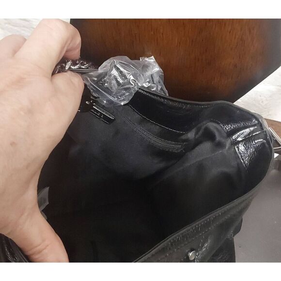 NWT~ALDO Black Faraliaax Chain Charm Buckle Detail Slouchy Shoulder Bag~$75 RV - Picture 4 of 7